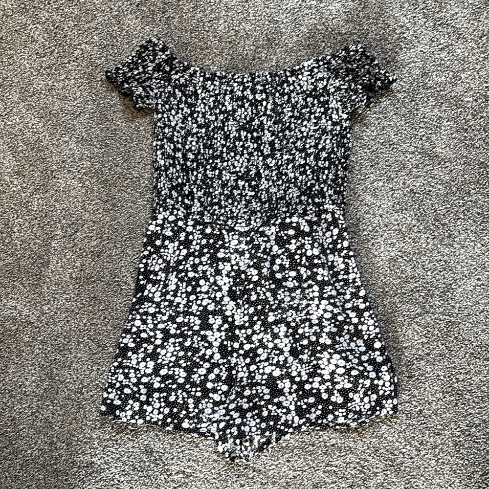 Lulu’s floral off-the-shoulder romper